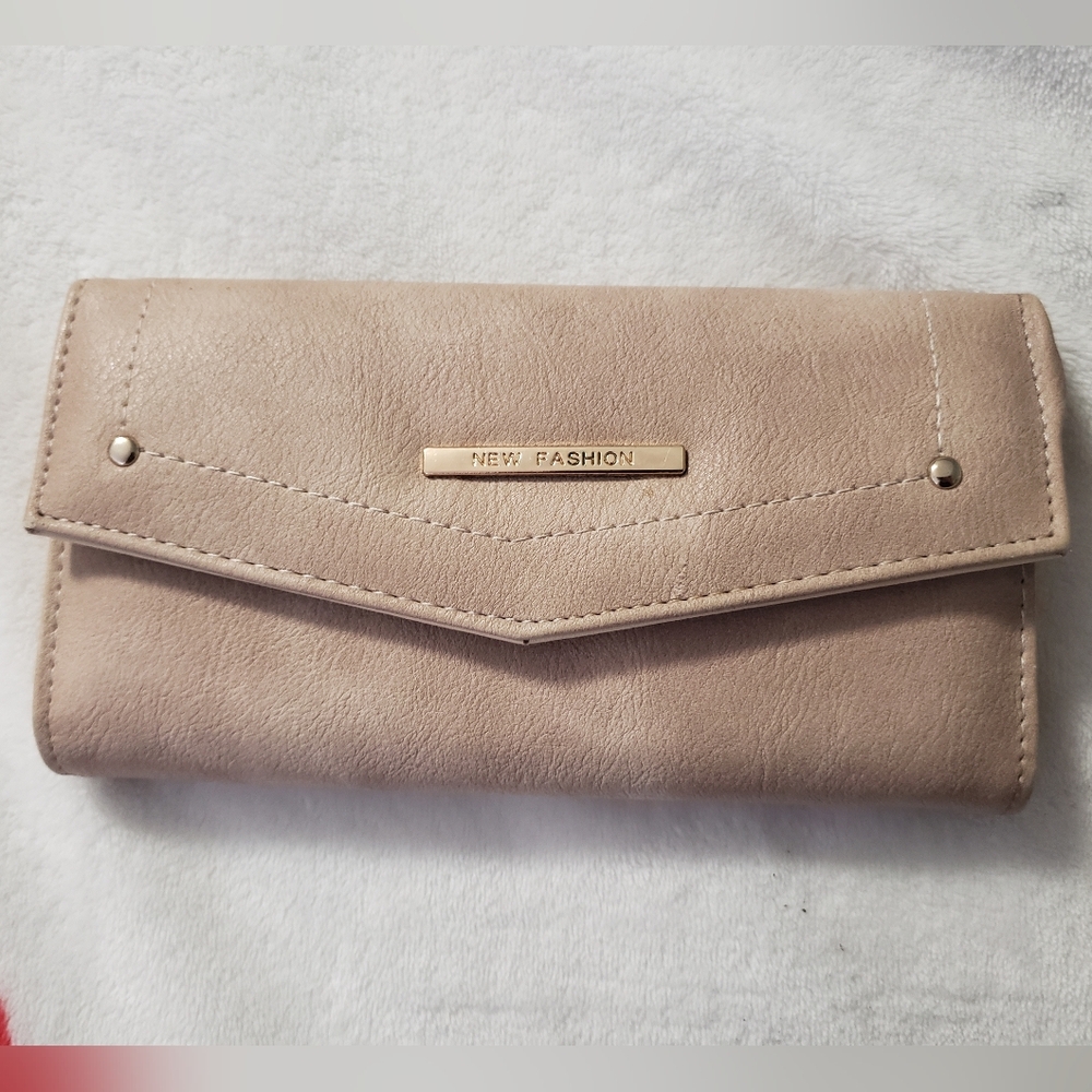 NEW FASHION Beige Clutch Wallet